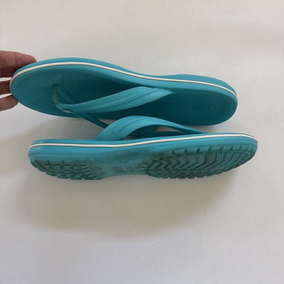 Crocs Flip Flops Blue Comfortable Beach Sandals Mens 13 Washable - Picture 2 of 10
